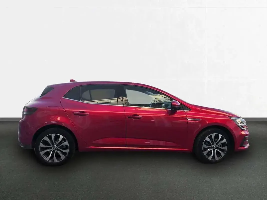 Usado Renault Zoe Zen 116 kW (159 CV) 2022 Rojo Utilitario