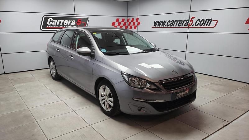 Usado Peugeot 308 120 CV (88 kW) 2015 Gris Utilitario