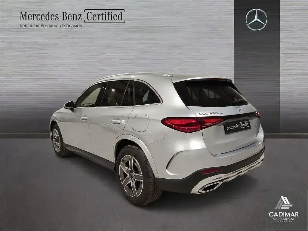 Nuevo Mercedes GLC300de 333 CV (244 kW) 2025 Gris SUV