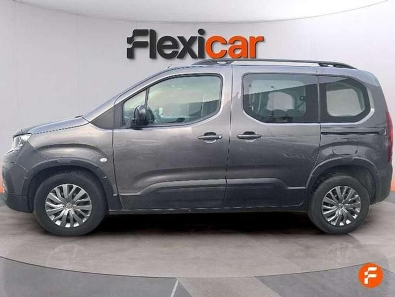 Usado Peugeot Rifter GT 131 CV (96 kW) 2023 Gris Monovolumen