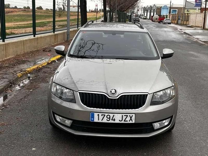 Usado Skoda Octavia Active 110 CV (80 kW) 2017 Utilitario