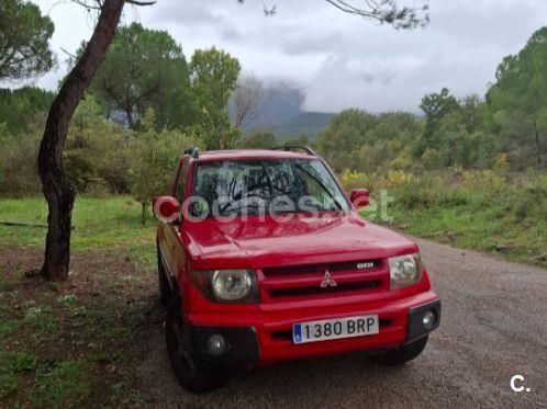 Rojo Usado 2001 Mitsubishi Montero SUV | 5000 € - Imagen 1/2