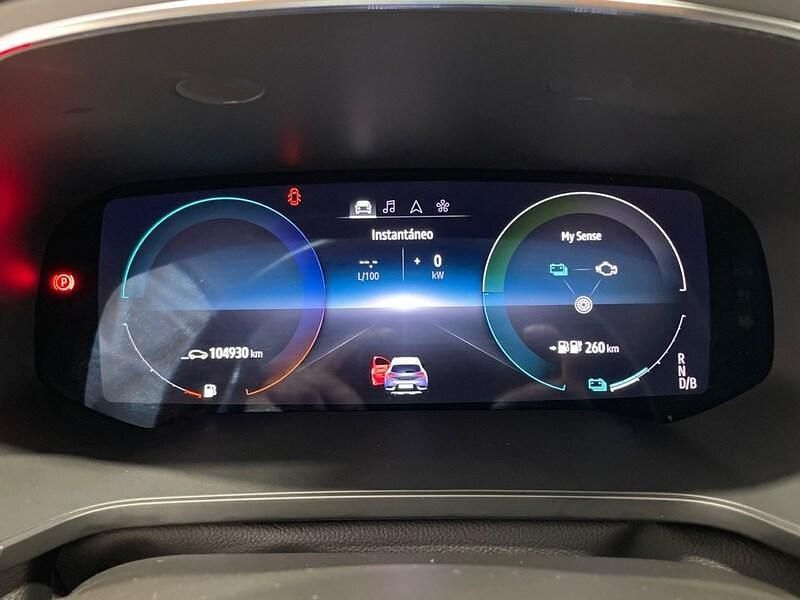 Usado Renault Captur Zen 160 CV (117 kW) 2021 Negro SUV