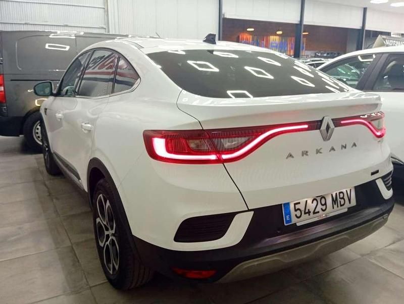 Usado Renault Arkana Zen 143 CV (105 kW) 2022 Blanco SUV