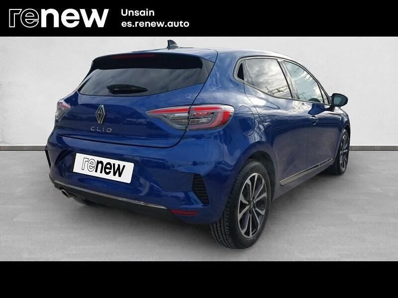 Używany Renault Clio V Techno 100 KM (73 kW) 2025 Biały Sedan/Limuzyna