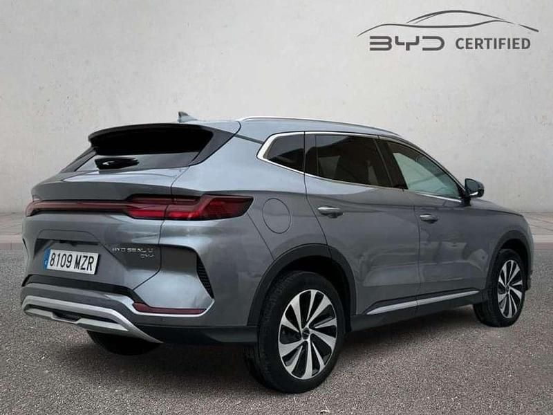 Usado BYD Seal U Boost 218 CV (160 kW) 2025 Gris SUV