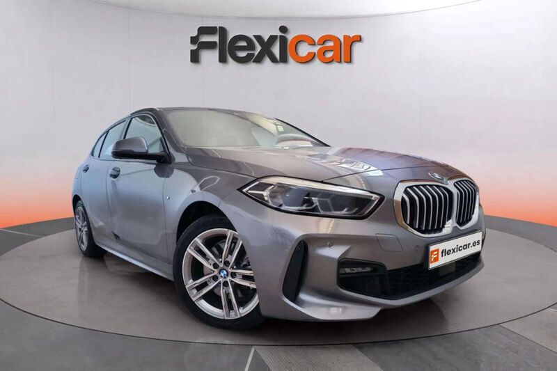 Negro Usado 2023 BMW 118 Utilitario | 24.790 € (Precio justo) - Imagen 1/4