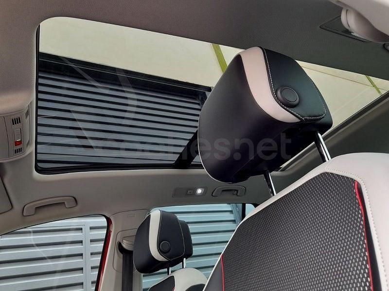 Usado VW Tiguan Sportline 150 CV (110 kW) 2022 Rojo SUV