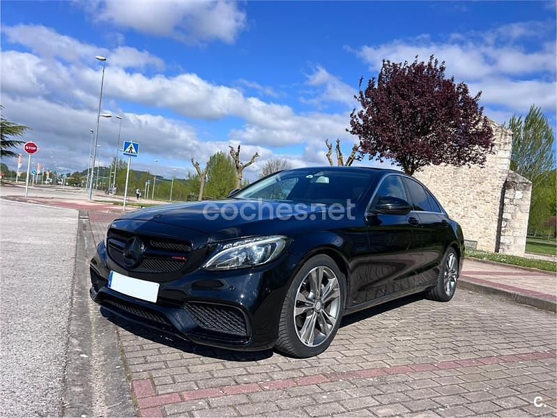 Usado Mercedes C220 AMG line 170 CV (125 kW) 2014 Negro Berlina