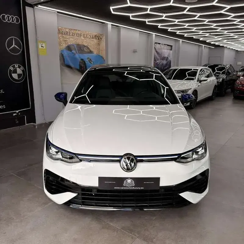 Usado VW Golf VIII R 333 CV (244 kW) 2023 Blanco Utilitario