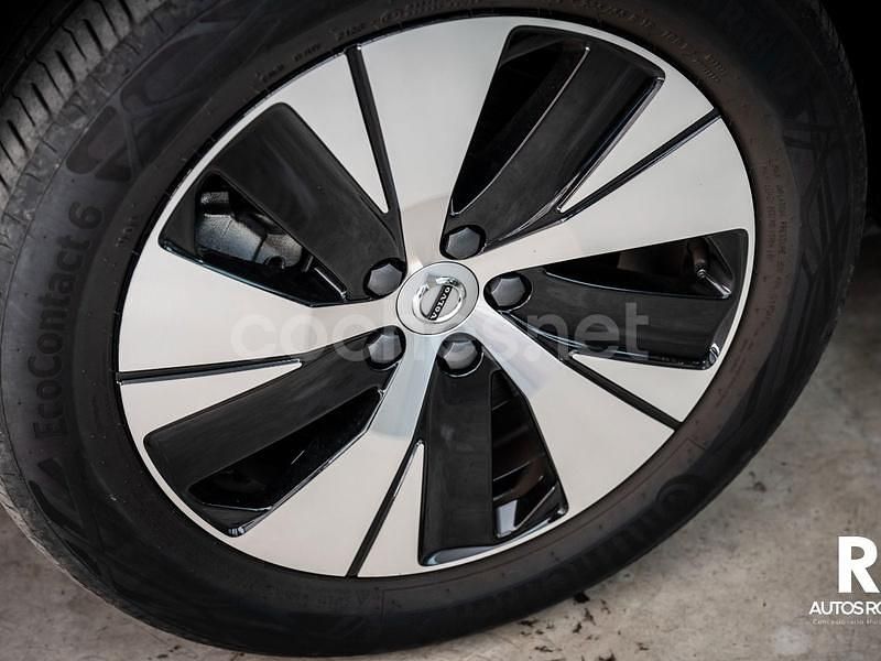 Usado Volvo XC40 Core 211 CV (155 kW) 2023 Blanco SUV