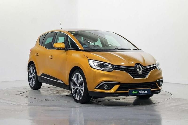 Usado Renault Scénic IV Intens 110 CV (80 kW) 2017 Naranja Monovolumen