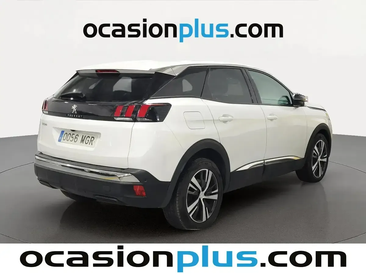 Usado Peugeot 3008 Allure 130 CV (95 kW) 2023 Blanco SUV