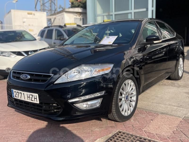 Negro Usado 2014 Ford Mondeo Limited Berlina | 9900 € (Precio justo) - Imagen 1/4