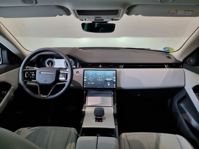 Usado Land Rover Range Rover evoque S 163 CV (119 kW) 2024 Tribeca blue SUV