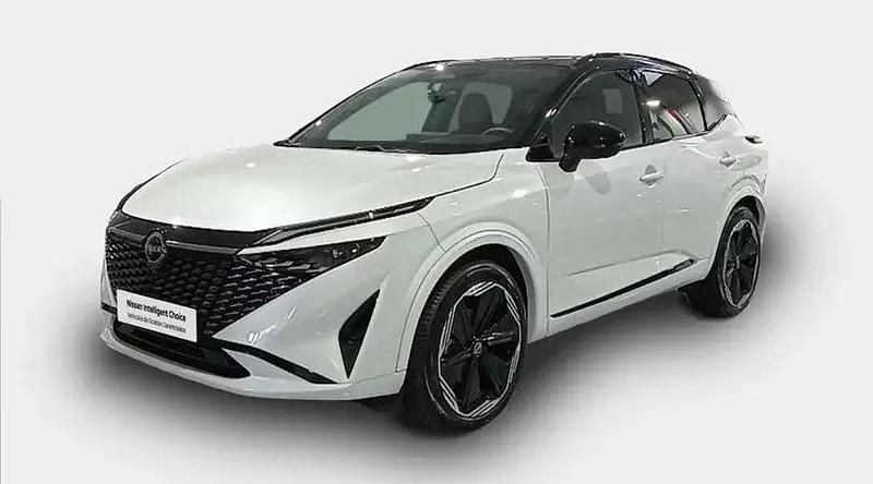 Nuevo Nissan Qashqai 140 CV (102 kW) 2025 Lunar white con techo midnight SUV