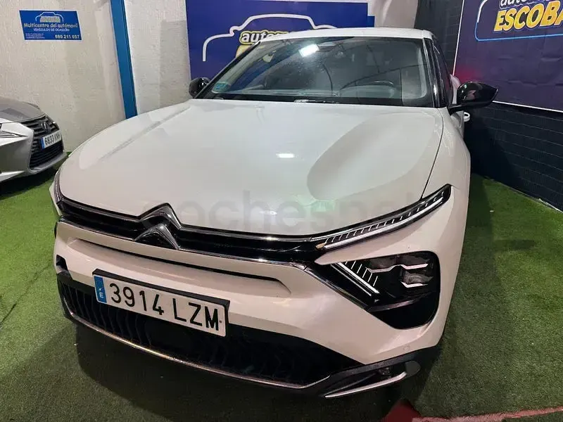 Usado Citroën C5 X Feel 130 CV (95 kW) 2022 Blanco Familiar