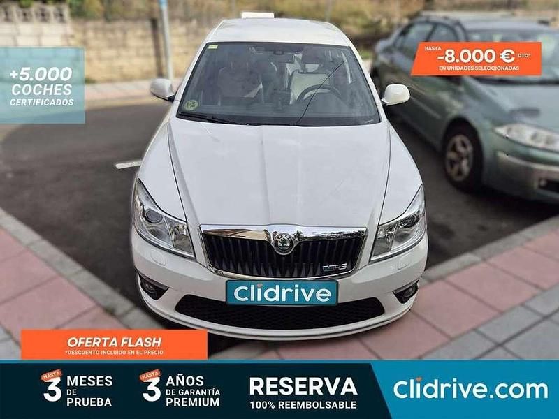 Usado Skoda Octavia RS 170 CV (125 kW) 2010 Blanco Utilitario