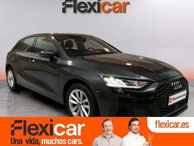 Usado Audi A3 116 CV (85 kW) 2023 Gris Berlina