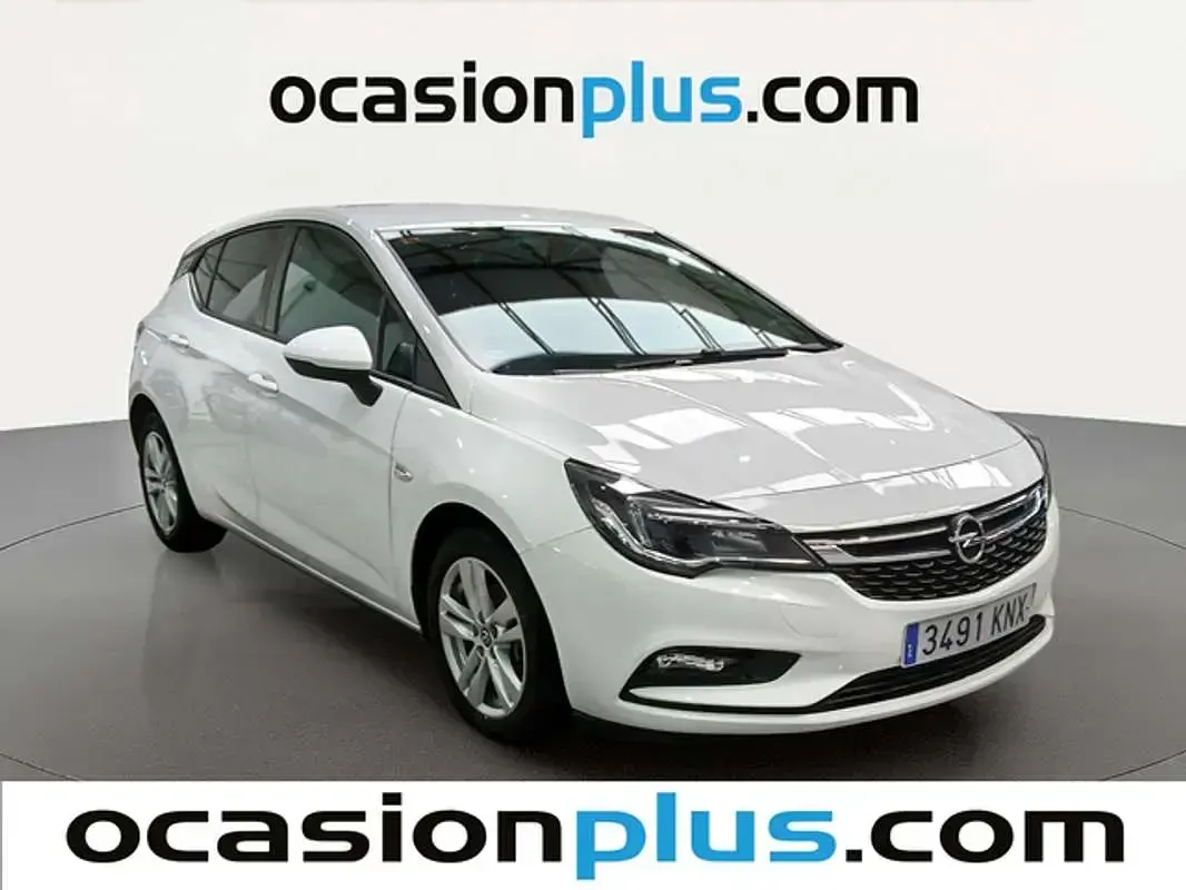 Usado Opel Astra Business 110 CV (80 kW) 2018 Blanco Utilitario