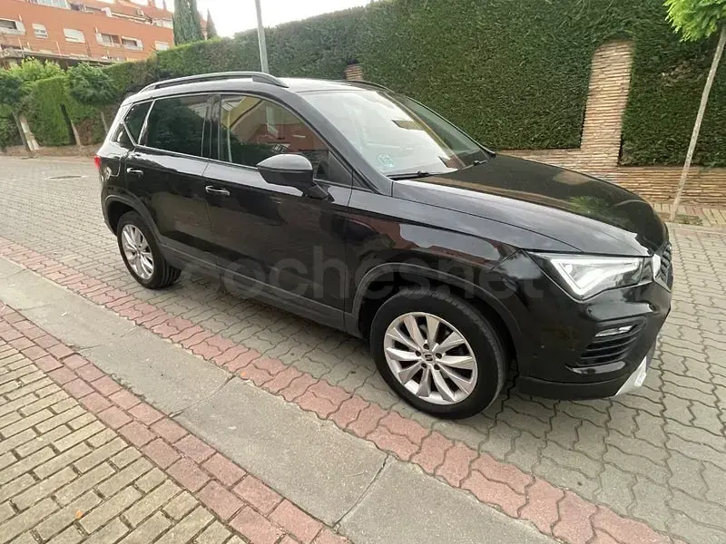 Usado Seat Ateca Style 116 CV (85 kW) 2022 Negro SUV