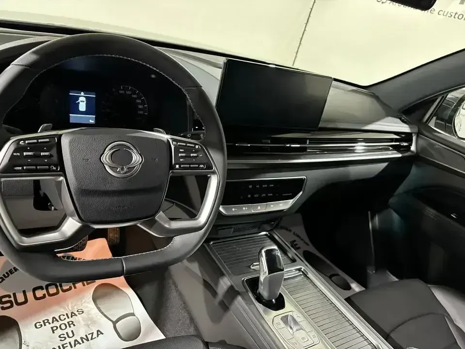 Nuevo SsangYong Rexton 202 CV (148 kW) 2026 Otro