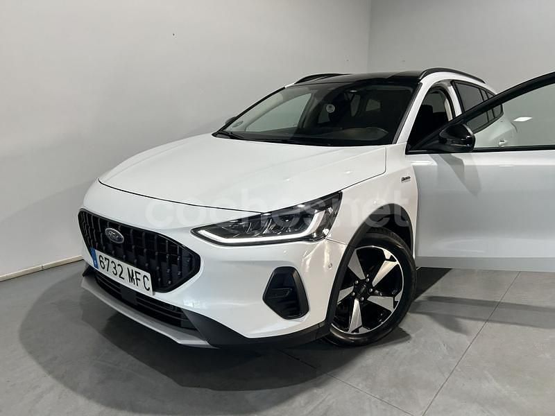 Usado Ford Focus Active 125 CV (91 kW) 2023 Blanco Familiar