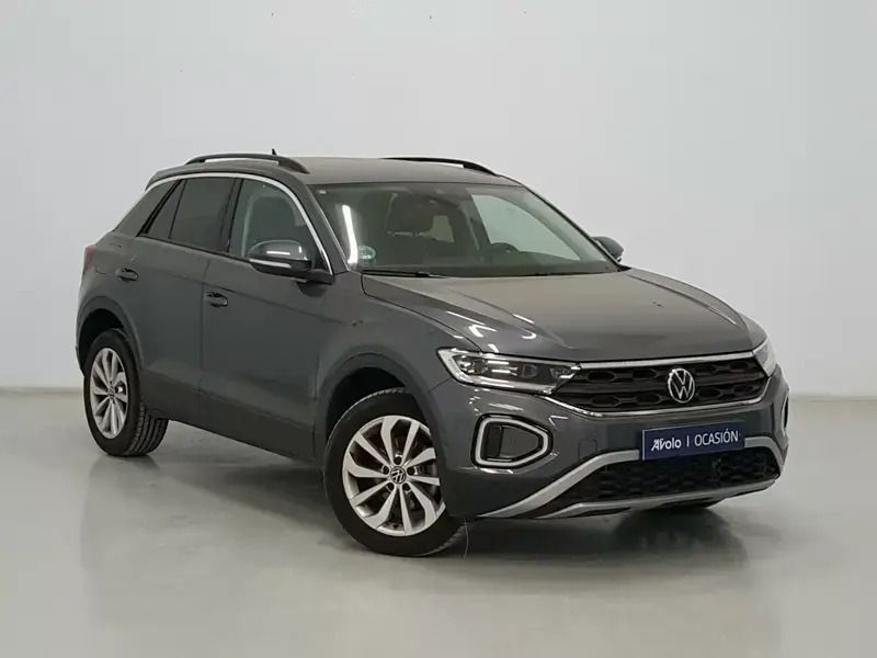 Usado 2024 VW T-Roc Life SUV | 24.400 € (Buen precio) - Imagen 1/4