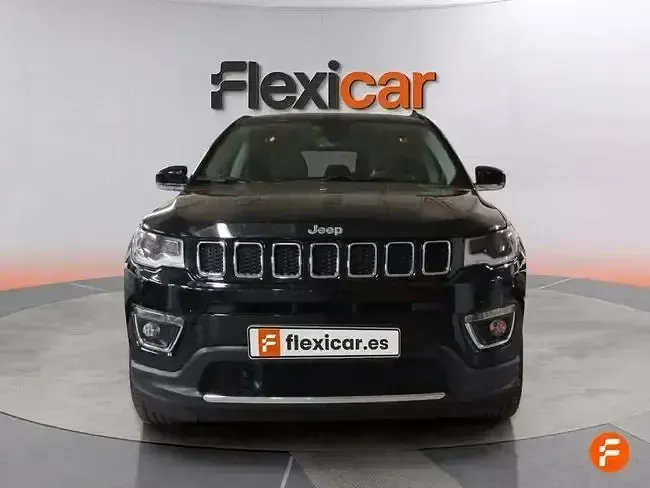 Usado Jeep Compass Limited 120 CV (88 kW) 2019 Negro SUV