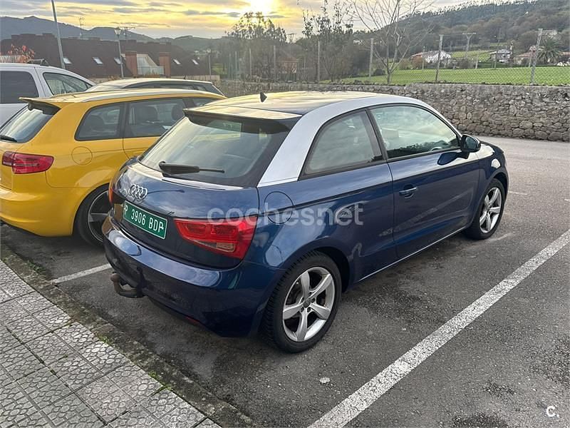 Usado Audi A1 Ambition 122 CV (89 kW) 2011 Azul Berlina