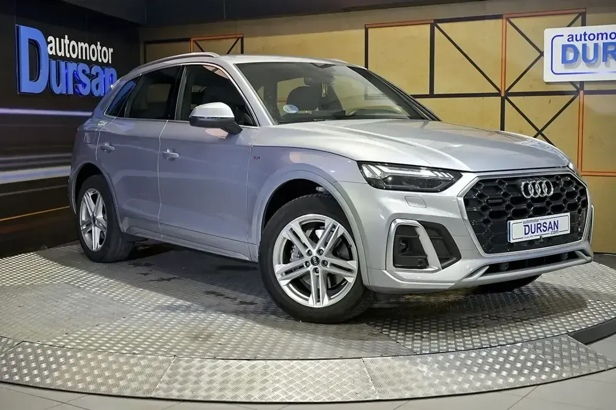 Usado Audi Q5 S-Line 204 CV (150 kW) 2022 Gris / plata SUV