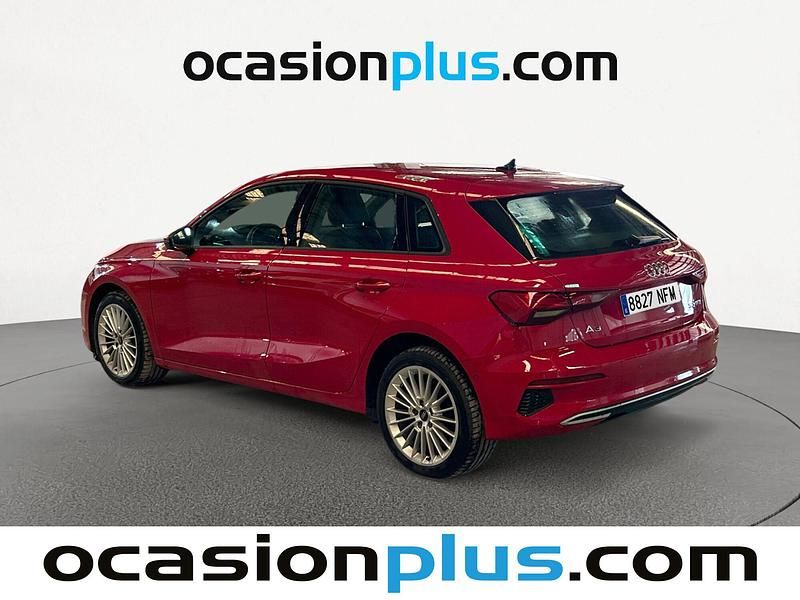Usado Audi A3 Advanced Plus 110 CV (80 kW) 2023 Rojo Berlina