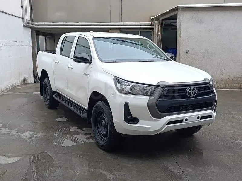Nuevo Toyota HiLux 150 CV (110 kW) 2026 Blanco Pickup/Camioneta