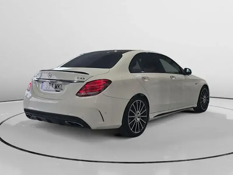 Usado Mercedes C43 AMG 367 CV (269 kW) 2017 Blanco Berlina