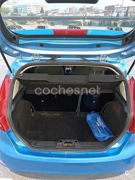 Azul Usado 2011 Ford Fiesta Trend Utilitario | 6500 € (Precio justo) - Imagen 1/4
