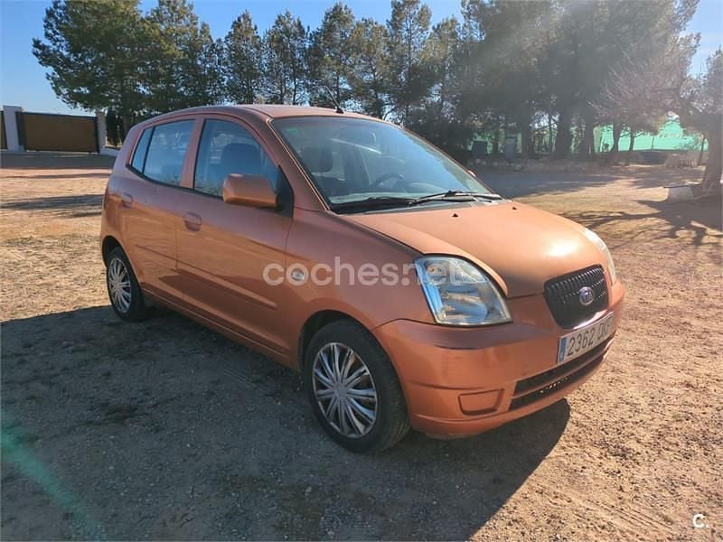 Usado Kia Picanto EX 65 CV (47 kW) 2005 Naranja Utilitario