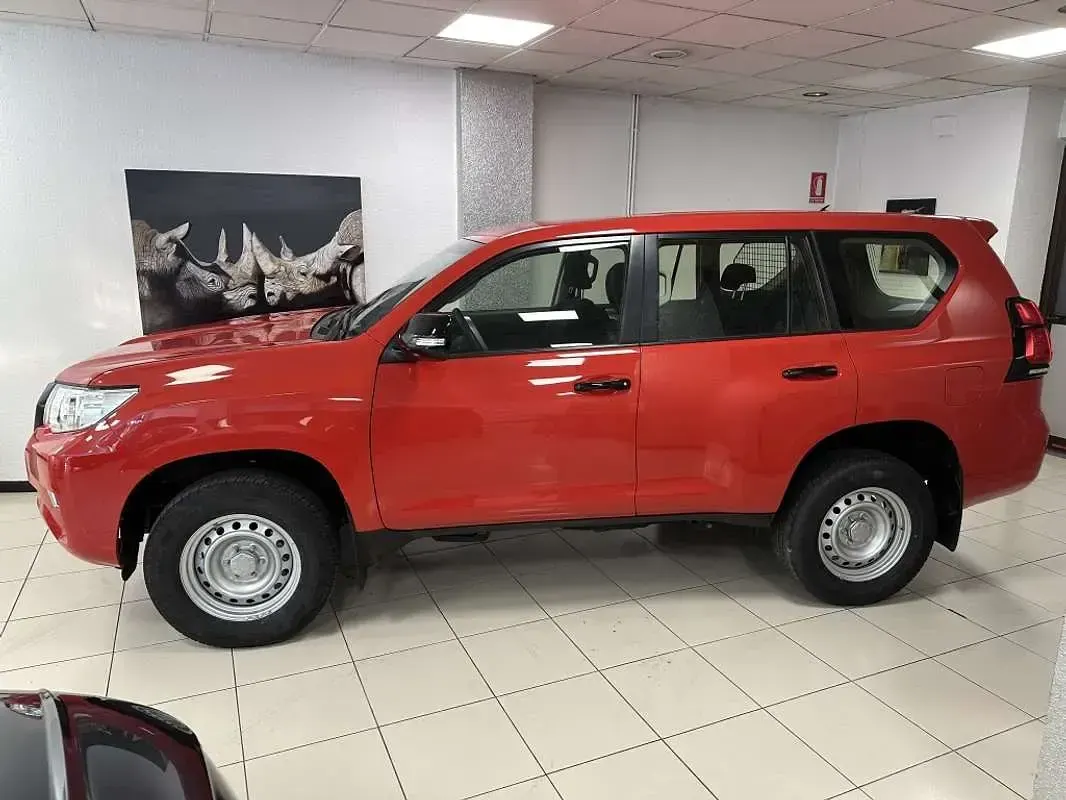 Usado Toyota Land Cruiser 177 CV (130 kW) 2020 Rojo SUV