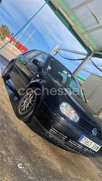 Negro Usado 2002 VW Golf IV Highline Familiar | 6000 € (Un poco caro) - Imagen 1/2