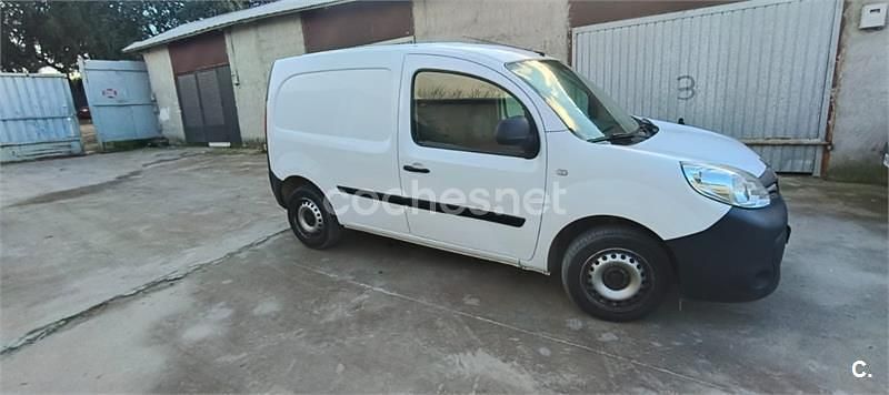 Usado Renault Kangoo 105 CV (77 kW) 2010 Blanco Monovolumen
