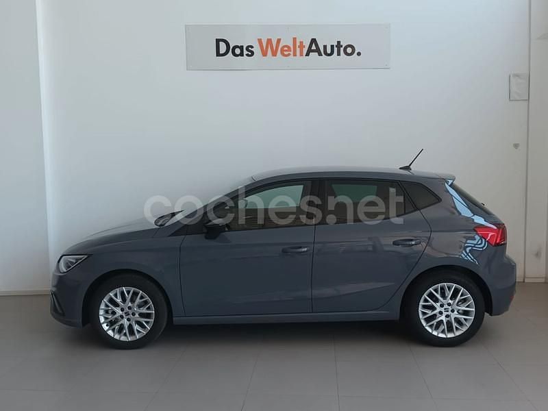 Nuevo Seat Ibiza FR 115 CV (84 kW) 2025 Gris / plata Utilitario