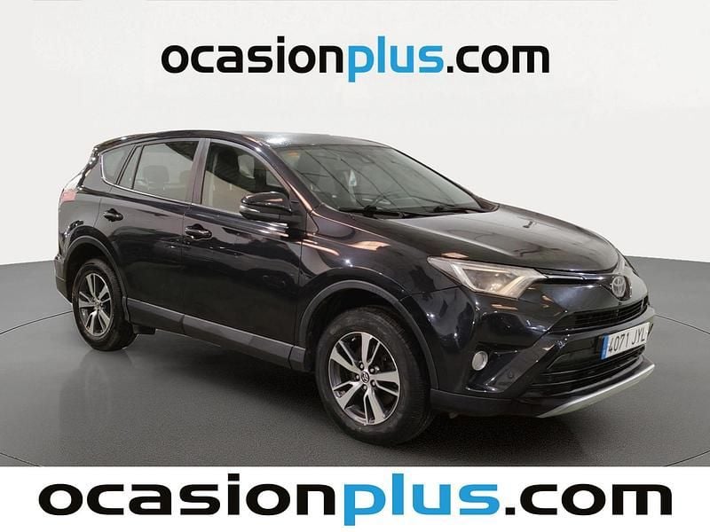 Używany Toyota RAV4 Advance 143 KM (105 kW) 2017 Czarny SUV