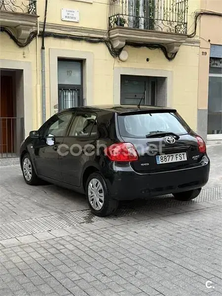 Usado Toyota Auris Luna 90 CV (66 kW) 2007 Negro Utilitario
