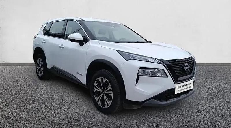 Usado Nissan X-Trail Acenta 214 CV (157 kW) 2023 Yuki white SUV