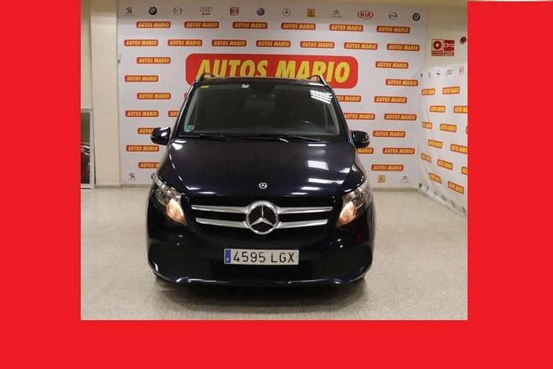 Azul Usado 2020 Mercedes V220 Monovolumen | 34.900 € (Buen precio) - Imagen 1/4