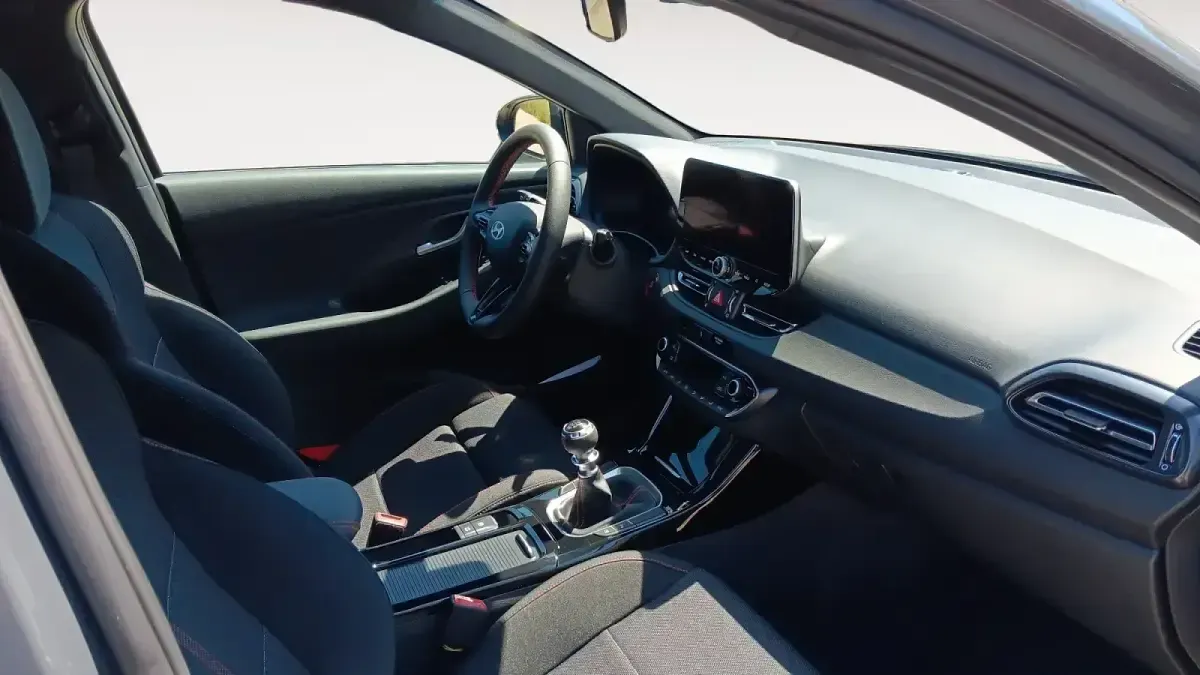Nuevo Hyundai i30 N Line 100 CV (73 kW) 2026 Otro Berlina