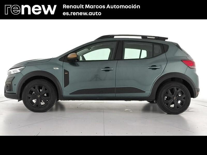 Usado Dacia Sandero Extreme 100 CV (73 kW) 2025 Verde Berlina
