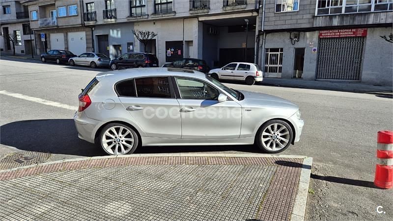 Usado BMW 118 129 CV (94 kW) 2006 Gris / plata Utilitario