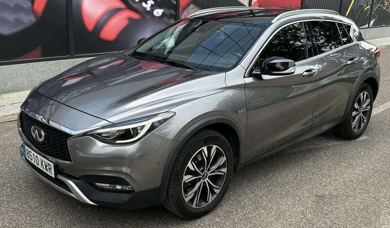 Gris Usado 2019 Infiniti QX30 Premium SUV | 13.900 € (Buen precio) - Imagen 1/4