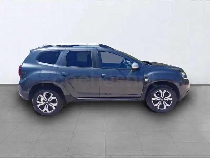 Usado Dacia Duster Prestige 115 CV (84 kW) 2022 Negro SUV