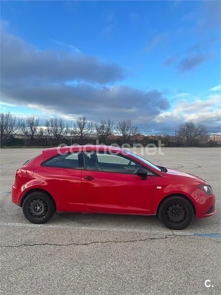 Rojo Usado 2012 Seat Ibiza SC Style Utilitario | 4300 € (Buen precio) - Imagen 1/4